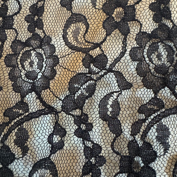 Women Dress Strapless - Picture 3 of 8